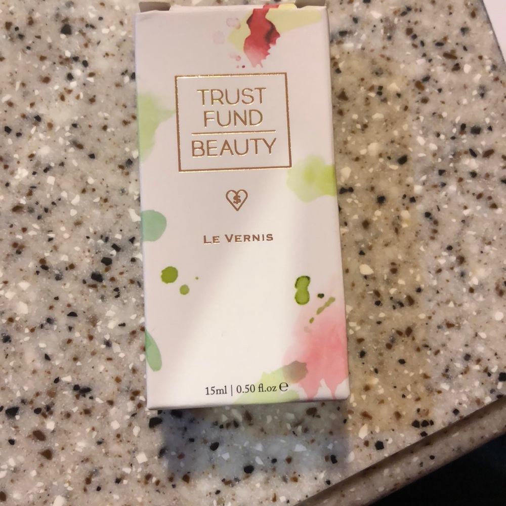 Trust a fund Beauty Mermaid Nailpolsih